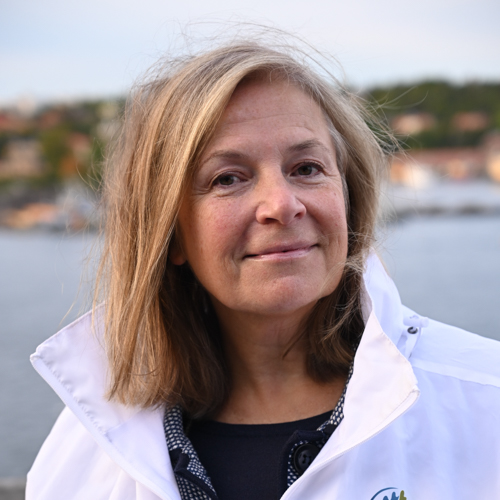 Porträtt på Lena Malmberg, kandiderar för Medborgerlig Samling till Stockhoms stads kommunfullmäktige